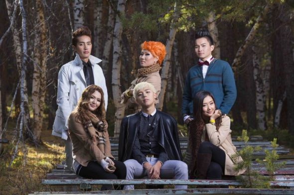 “MIXX” хамтлаг нойрноосоо сэрсэн үү?